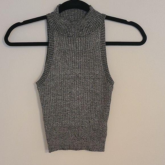 Grey Sweater Halter - Picture 2 of 2